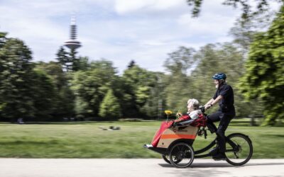 Auf drei Rädern durch die Parkanlage